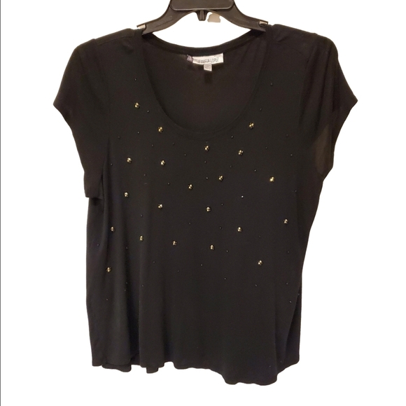 Jennifer Lopez Tops - 🔥Jennifer Lopez Black Cap Sleeve Embellished Top